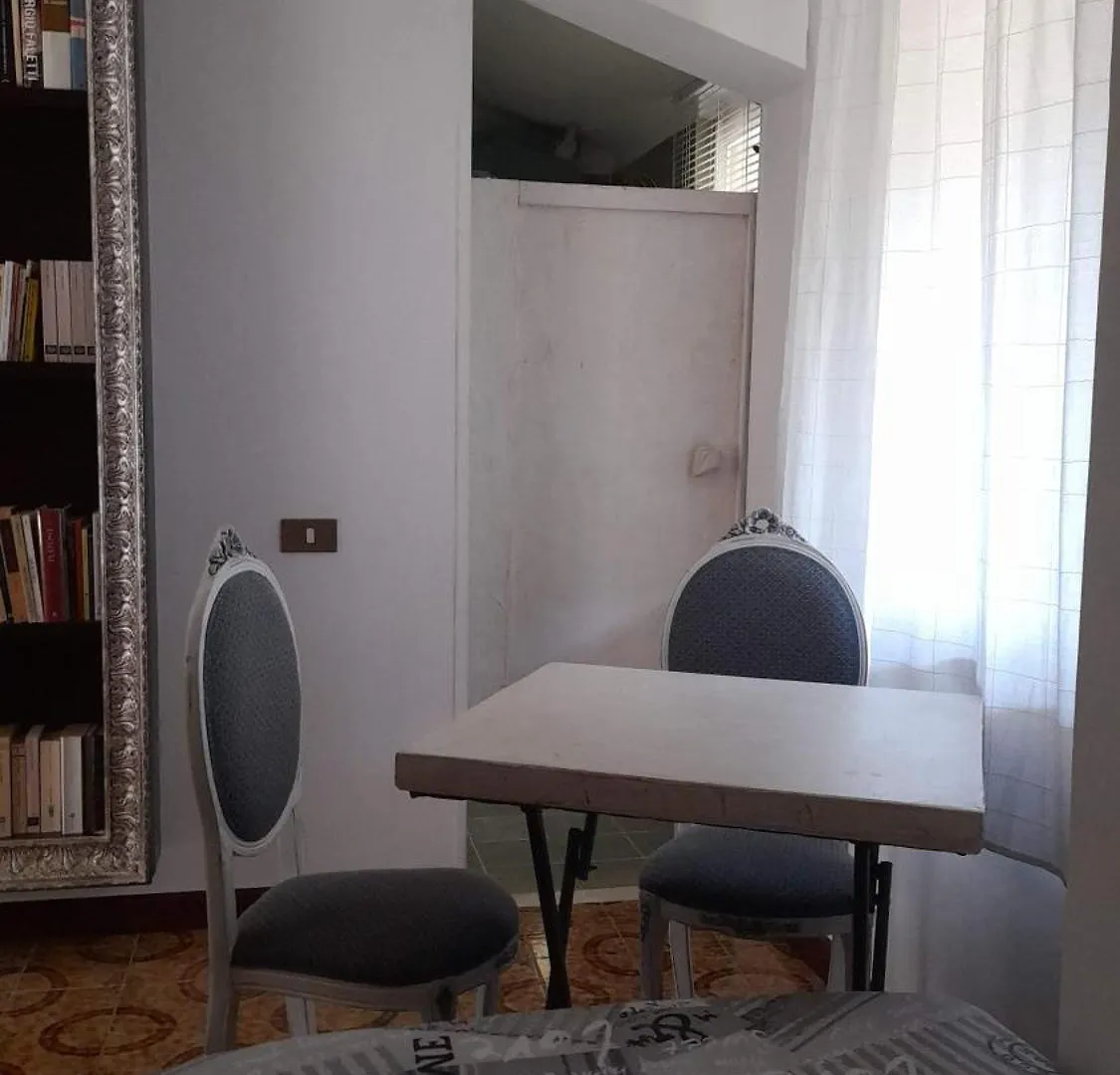 شقة Invit Arti B&B كابوتيرا
